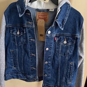 Levi's Indigo Denim Jacket with Heather Gray Hoodie